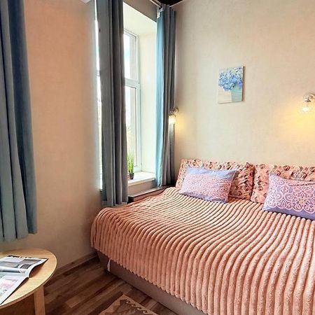 Жк Парковый Квартал Apartment Kharkiv Bagian luar foto