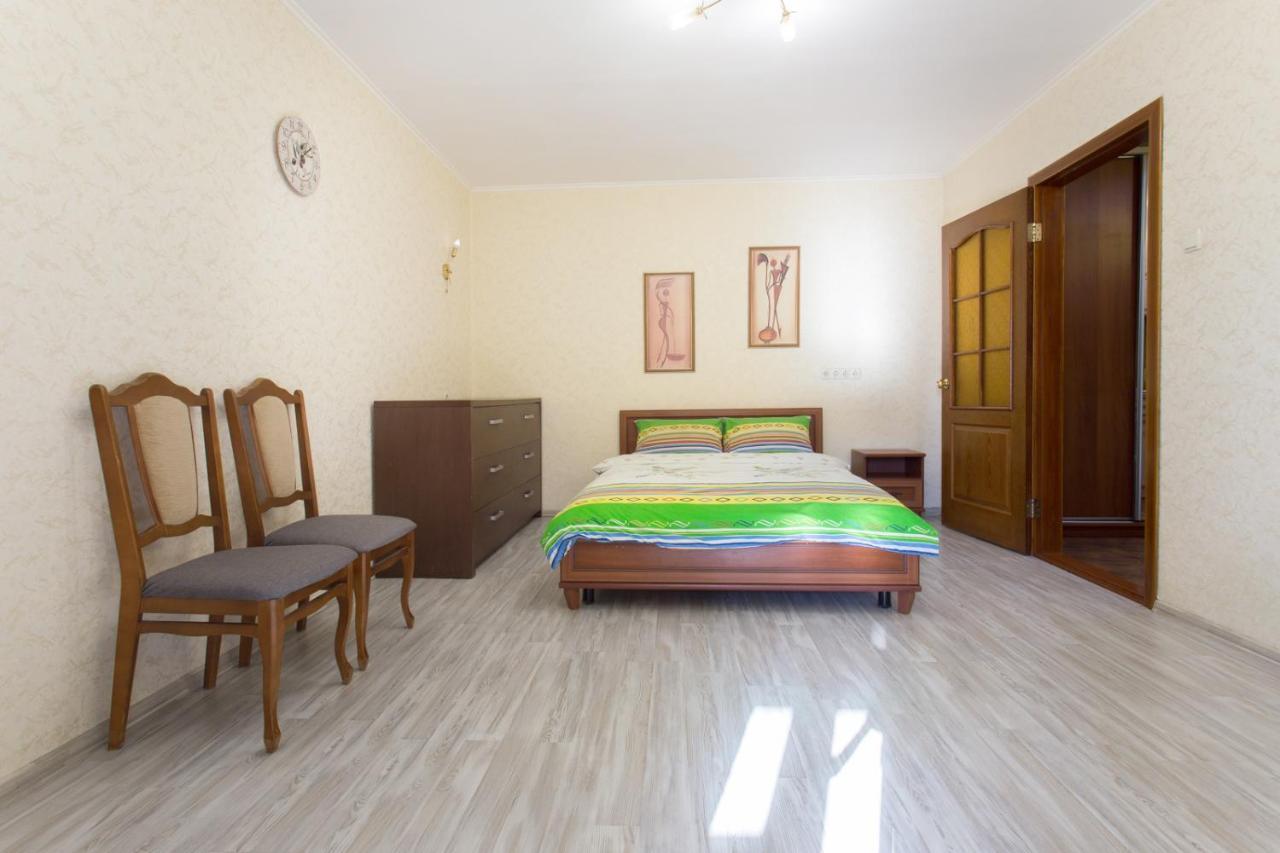 Жк Парковый Квартал Apartment Kharkiv Bagian luar foto