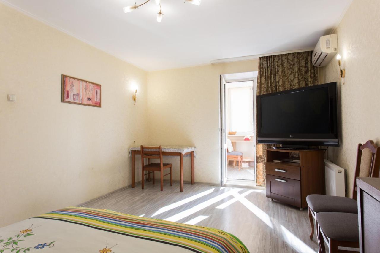 Жк Парковый Квартал Apartment Kharkiv Bagian luar foto