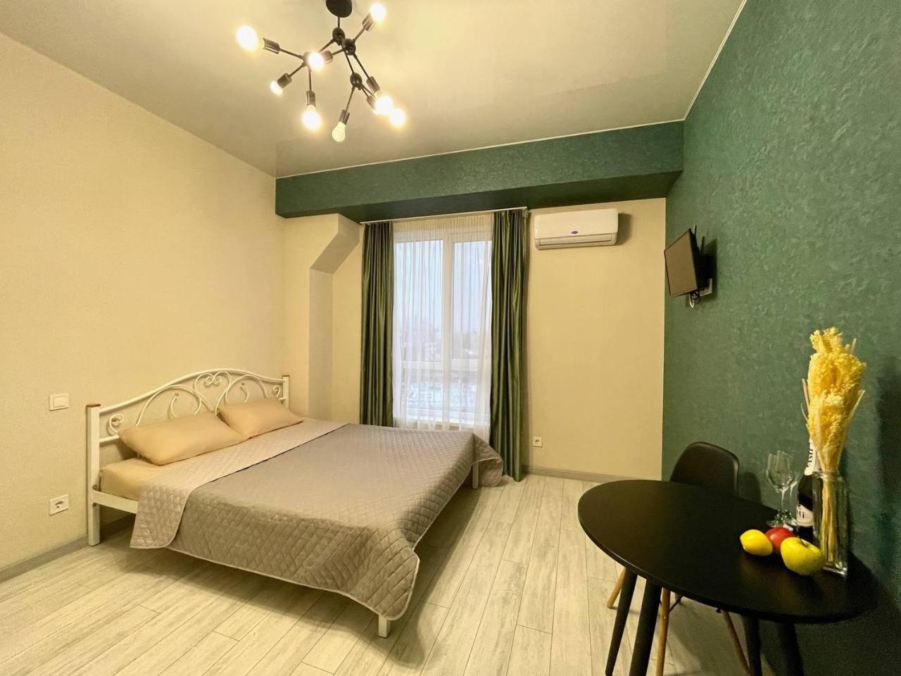 Жк Парковый Квартал Apartment Kharkiv Bagian luar foto