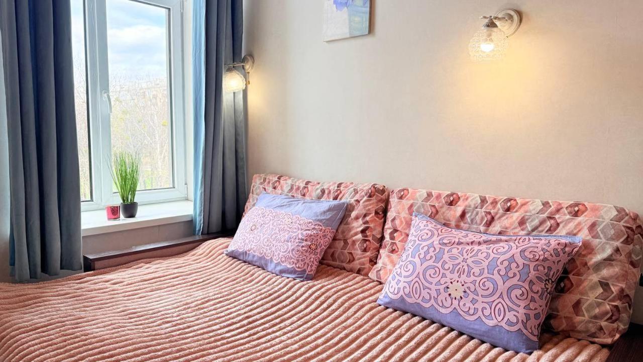 Жк Парковый Квартал Apartment Kharkiv Bagian luar foto